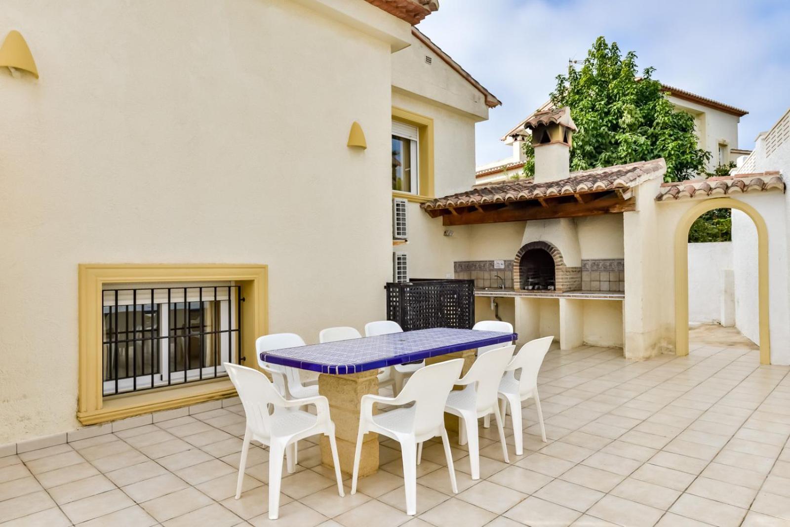 Guzman - Stefka Villa Calp