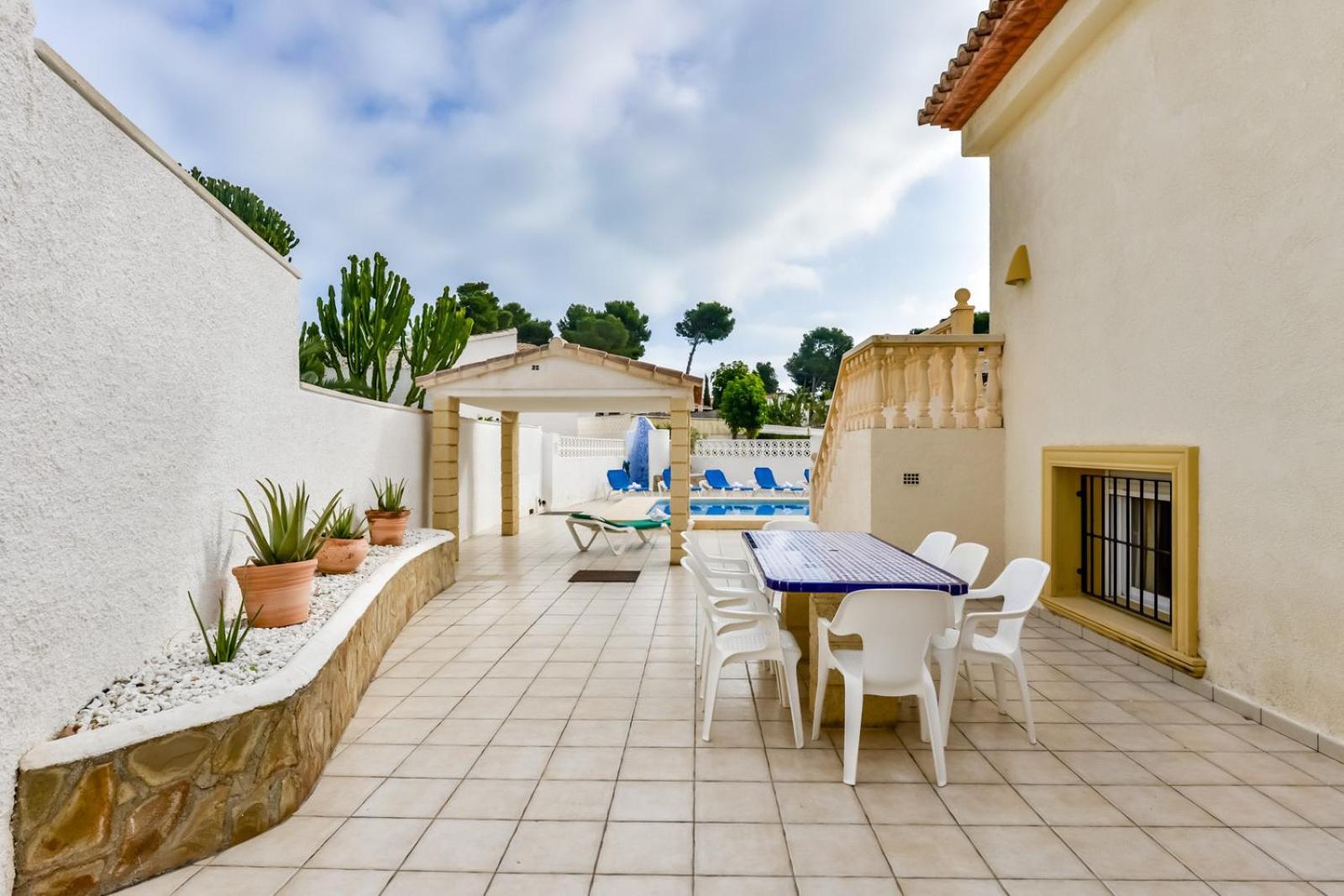 Guzman - Stefka Villa Calp
